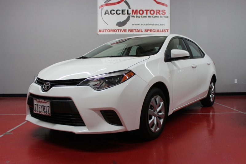 2016 Toyota Corolla トヨタ・カローラ 低マイレージの1オーナー車!