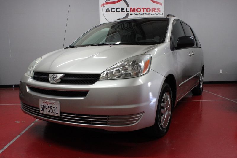 2005 Toyota Sienna トヨタのミニバン・シエナ