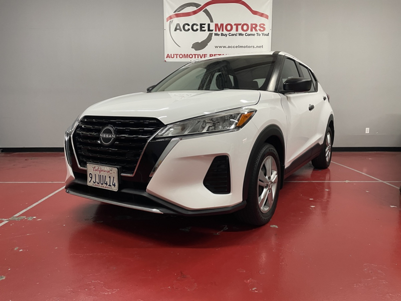 2023 Nissan Kicks S　近日、入庫します！