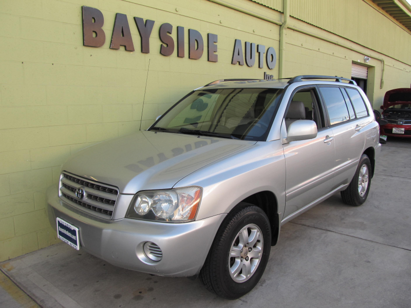 2003 Toyota Toyota ハイランダーV6 日本人1オーナー車 新車 納車から点検整備録まで 全て当社させて頂い