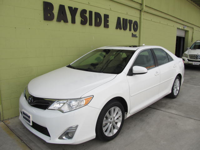 2012 Toyota カムリ XLE V6 日本人1オーナー車 新車の下取りで入庫しました!BS車