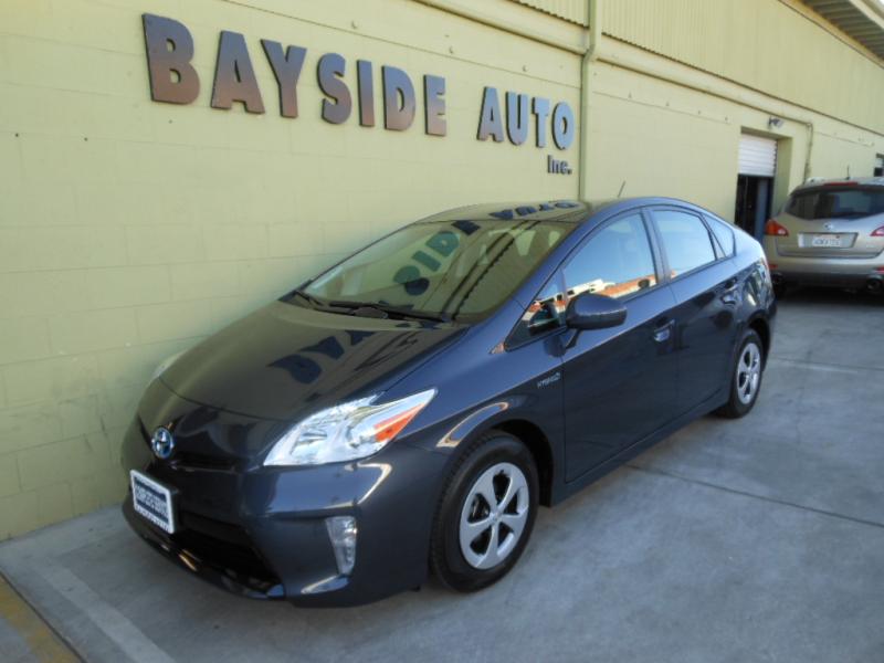 2015 Toyota 2015 TOYOTA PRIUS