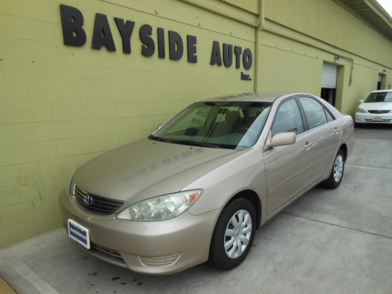 2006 Toyota CAMRY LE