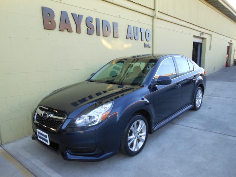 2014 Subaru LEGACY 2.5i 新車から日本人オーナ車です。4万マイルです。