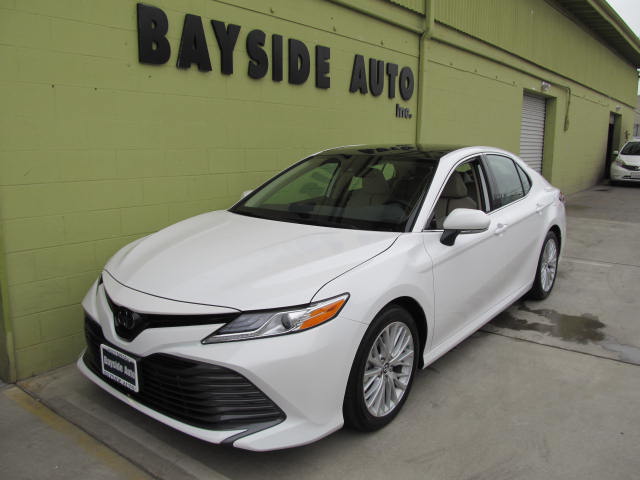 2019 Toyota CAMRY XLE