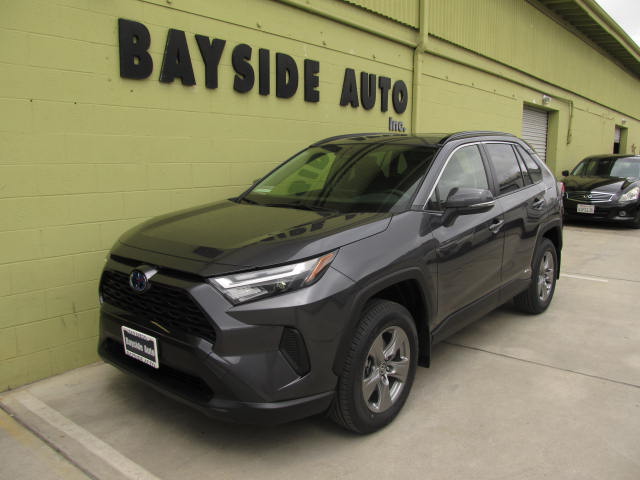 2023 Toyota RAV4 HYBIRD XLE