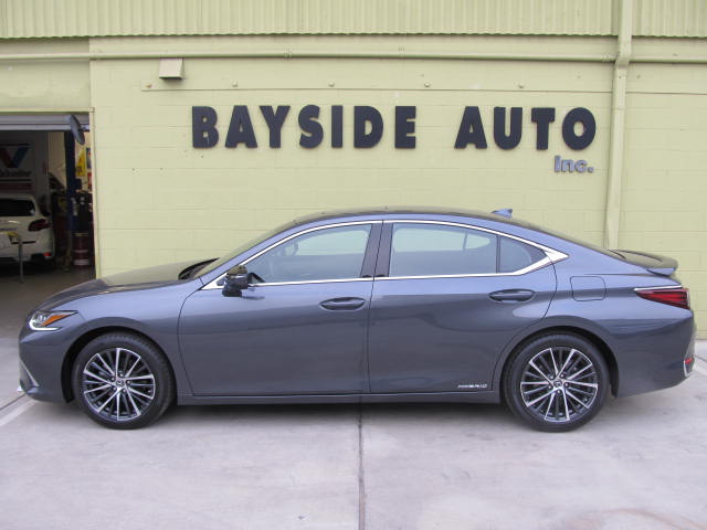 サンディエゴタウン 車販売情報 22 Lexus Es300h 今 ディーラーでも買えない新車が当社では即納します