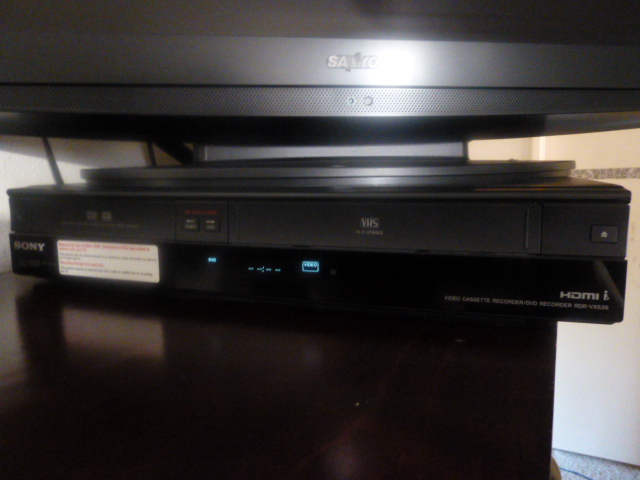 サンディエゴタウン - クラシファイド[sony VHS／DVDレコーダー 