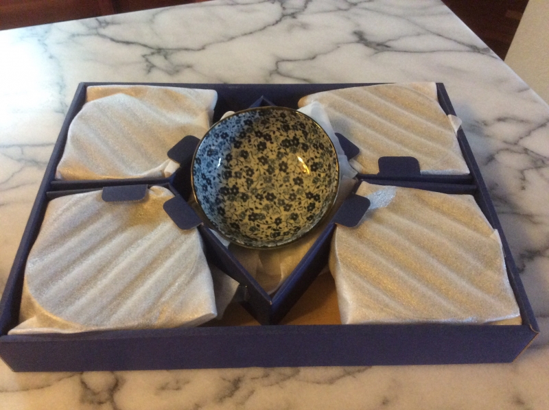 サンディエゴタウン クラシファイド 和食器 藍染花柄小鉢セット サンディエゴタウン クラシファイド 和食器 藍染花柄小鉢セット