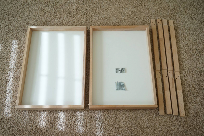 サンディエゴタウン クラシファイド[IKEA changing table & racks]