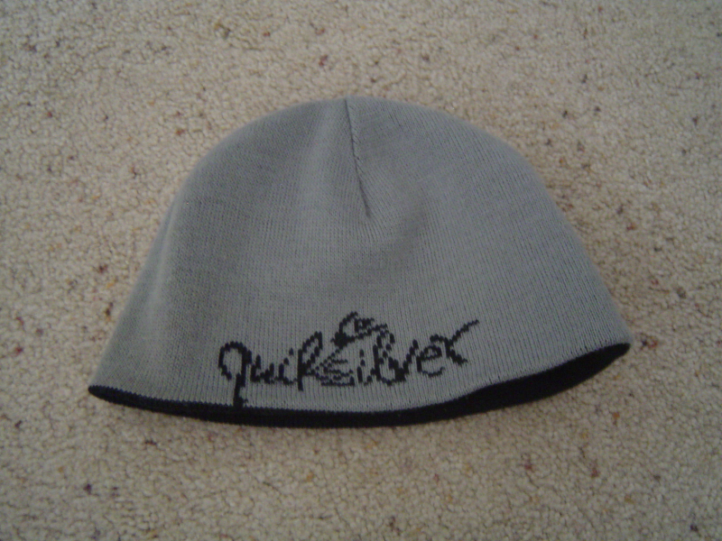 サンディエゴタウン クラシファイド クイックシルバーリバーシブルビーニー帽子 サンディエゴタウン クラシファイド クイックシルバーリバーシブルビーニー帽子