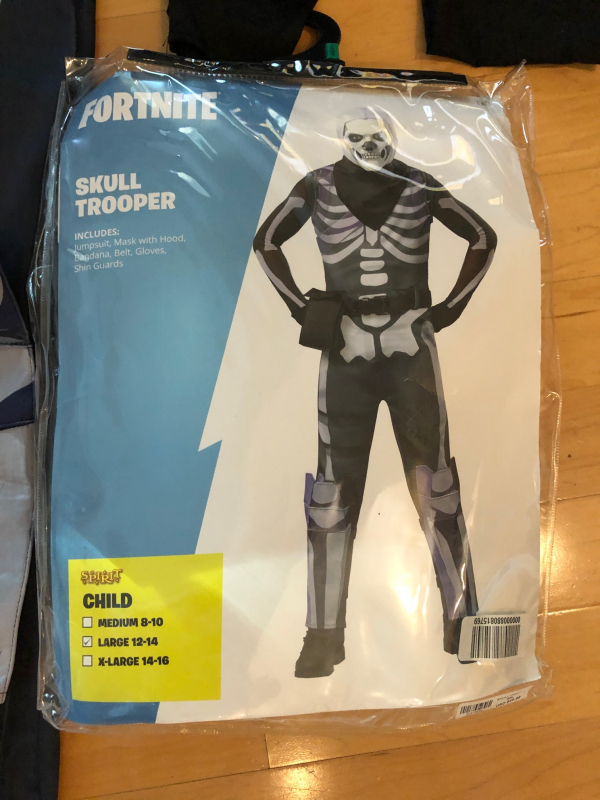 サンディエゴタウン クラシファイド Fortnite フォートナイト Skull Trooper コスチューム 150cm