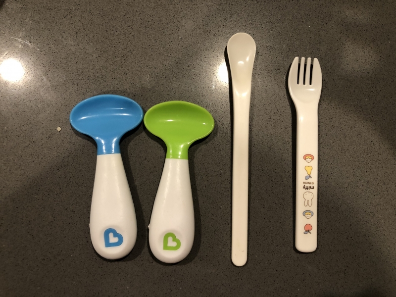 サンディエゴタウン クラシファイド 赤ちゃん 離乳食のお皿とスプーンのセット サンディエゴタウン クラシファイド 赤ちゃん 離乳食のお皿とスプーンのセット