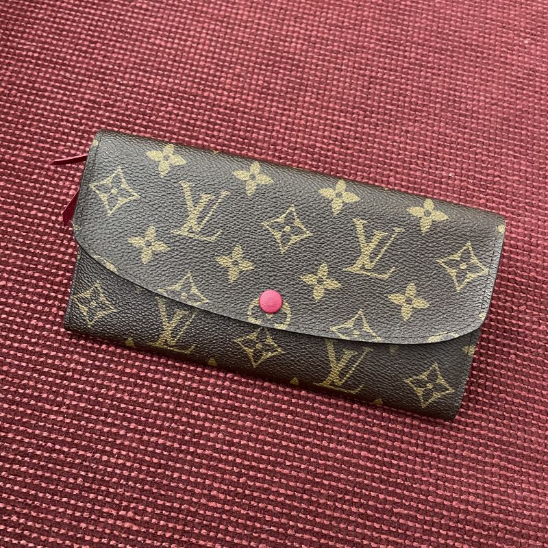 サンディエゴタウン - クラシファイド[ヴィトン Emilie wallet]
