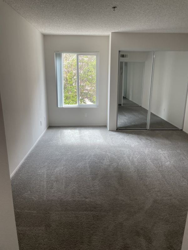 マスターベッドルーム